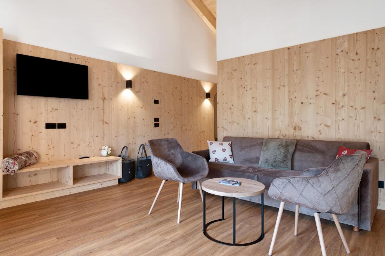 Les Ciases Chalets Dolomites Apt 5 San Vigilio Di Marebbe Dış mekan fotoğraf